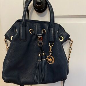 Michael kors crossbody bag